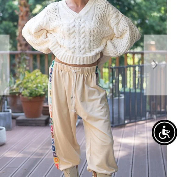 POL Chenille Sweater - Picture 6 of 10